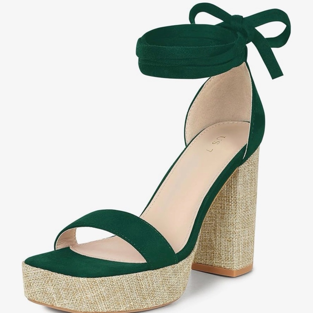 Elegant Green Block Heel Sandals